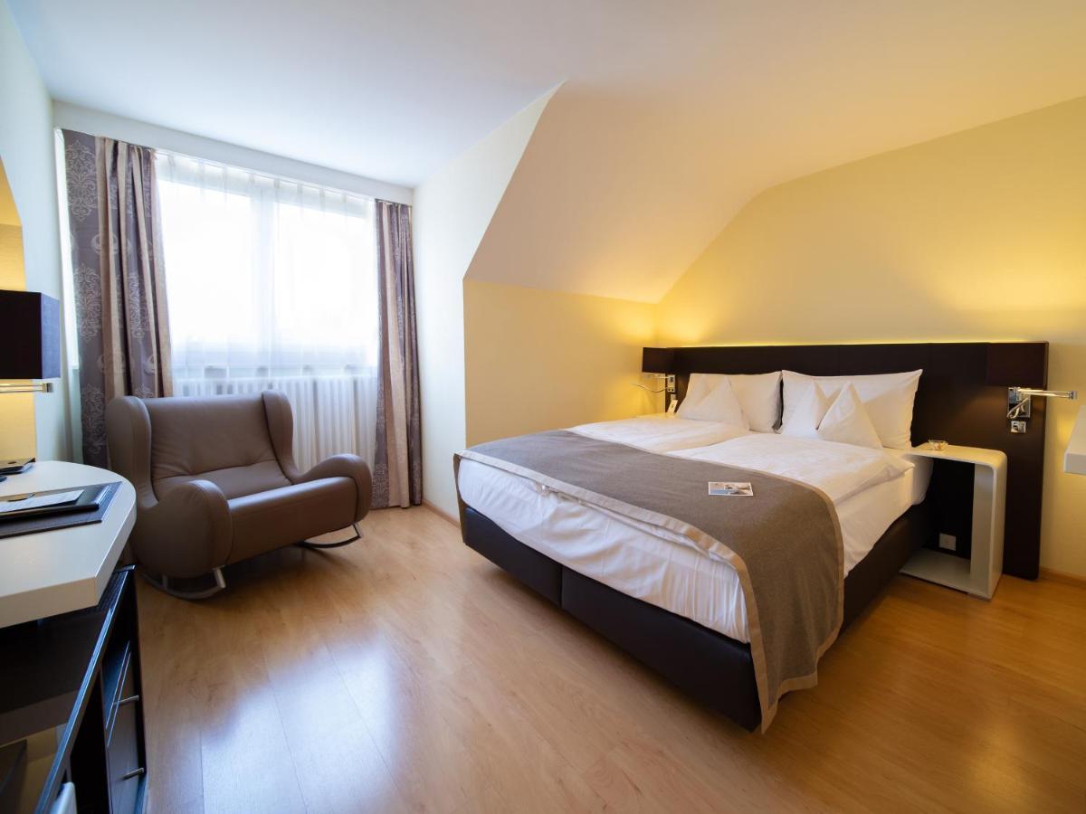 Hotel Spalentor - Ihr Sympathisches Stadthotel Basilea Esterno foto