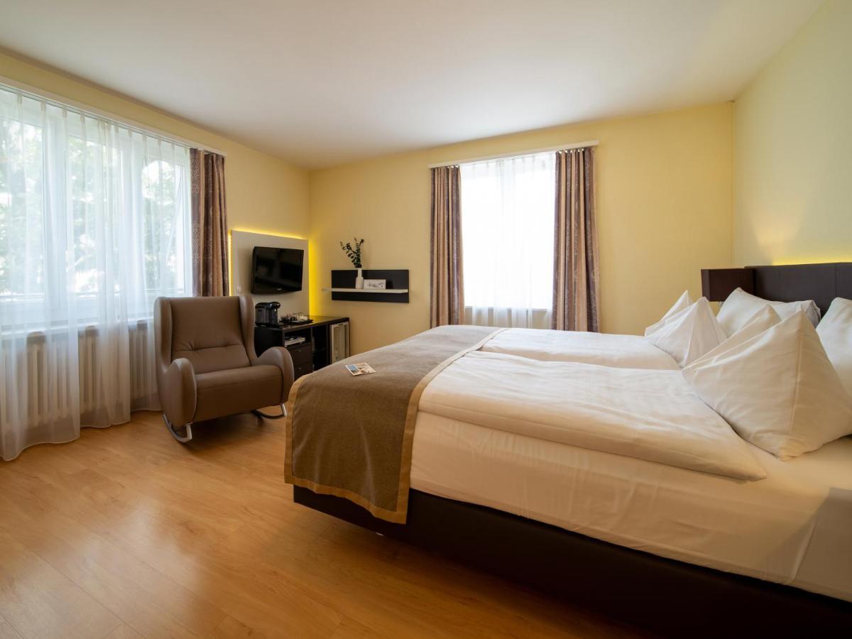 Hotel Spalentor - Ihr Sympathisches Stadthotel Basilea Esterno foto