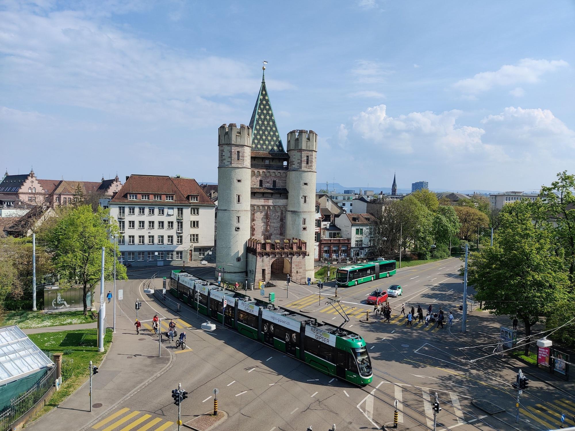 Hotel Spalentor - Ihr Sympathisches Stadthotel Basilea Esterno foto