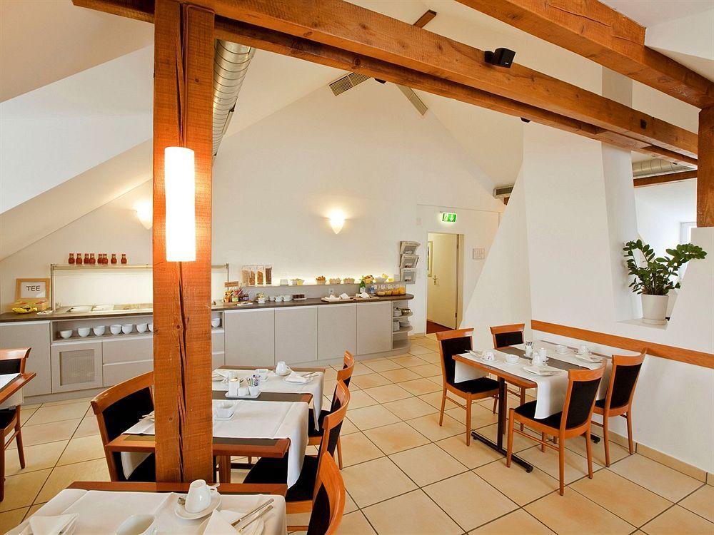 Hotel Spalentor - Ihr Sympathisches Stadthotel Basilea Esterno foto