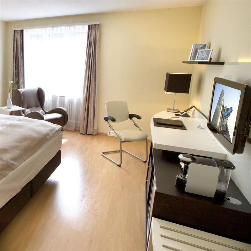 Hotel Spalentor - Ihr Sympathisches Stadthotel Basilea Esterno foto