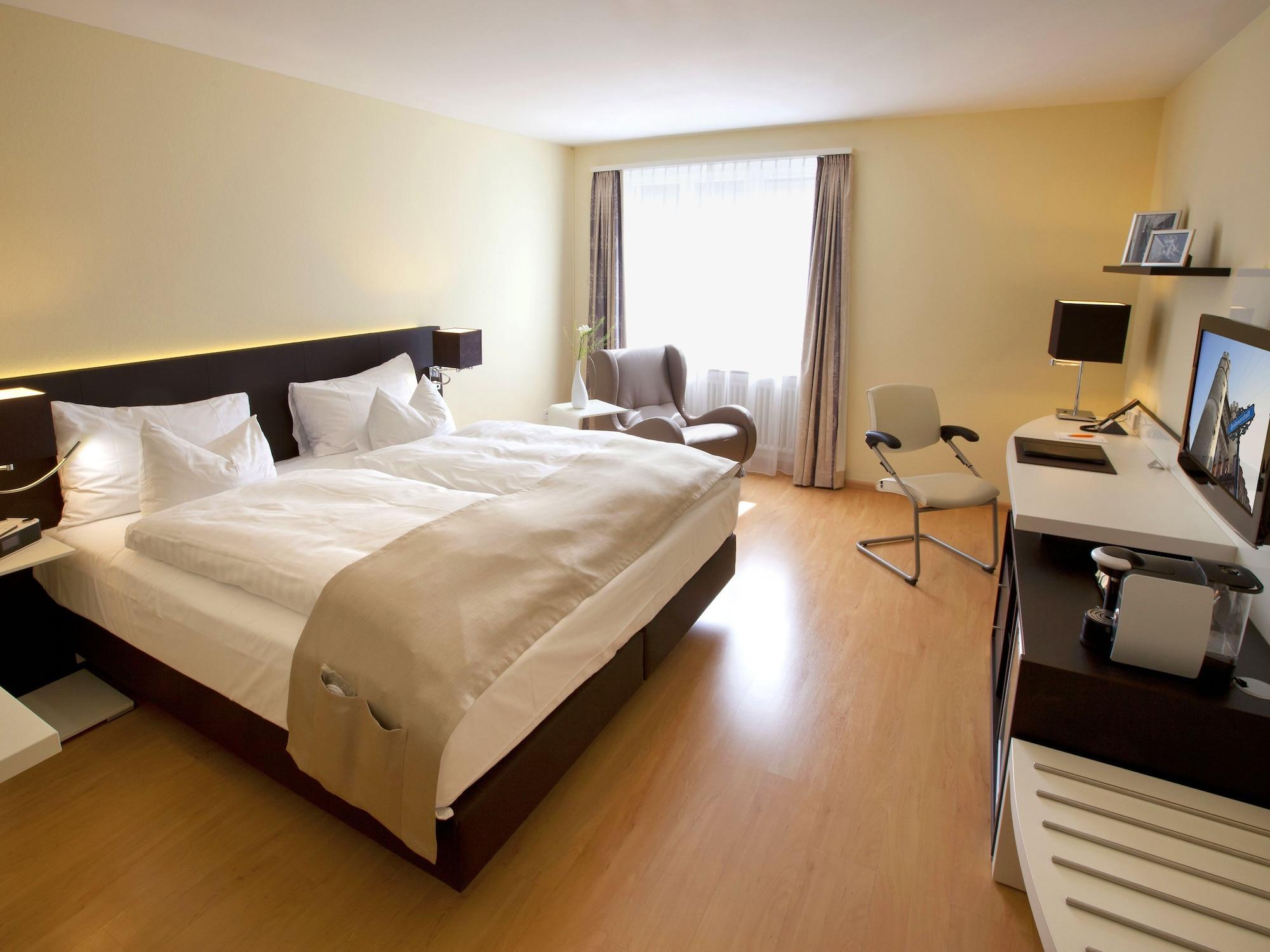 Hotel Spalentor - Ihr Sympathisches Stadthotel Basilea Esterno foto