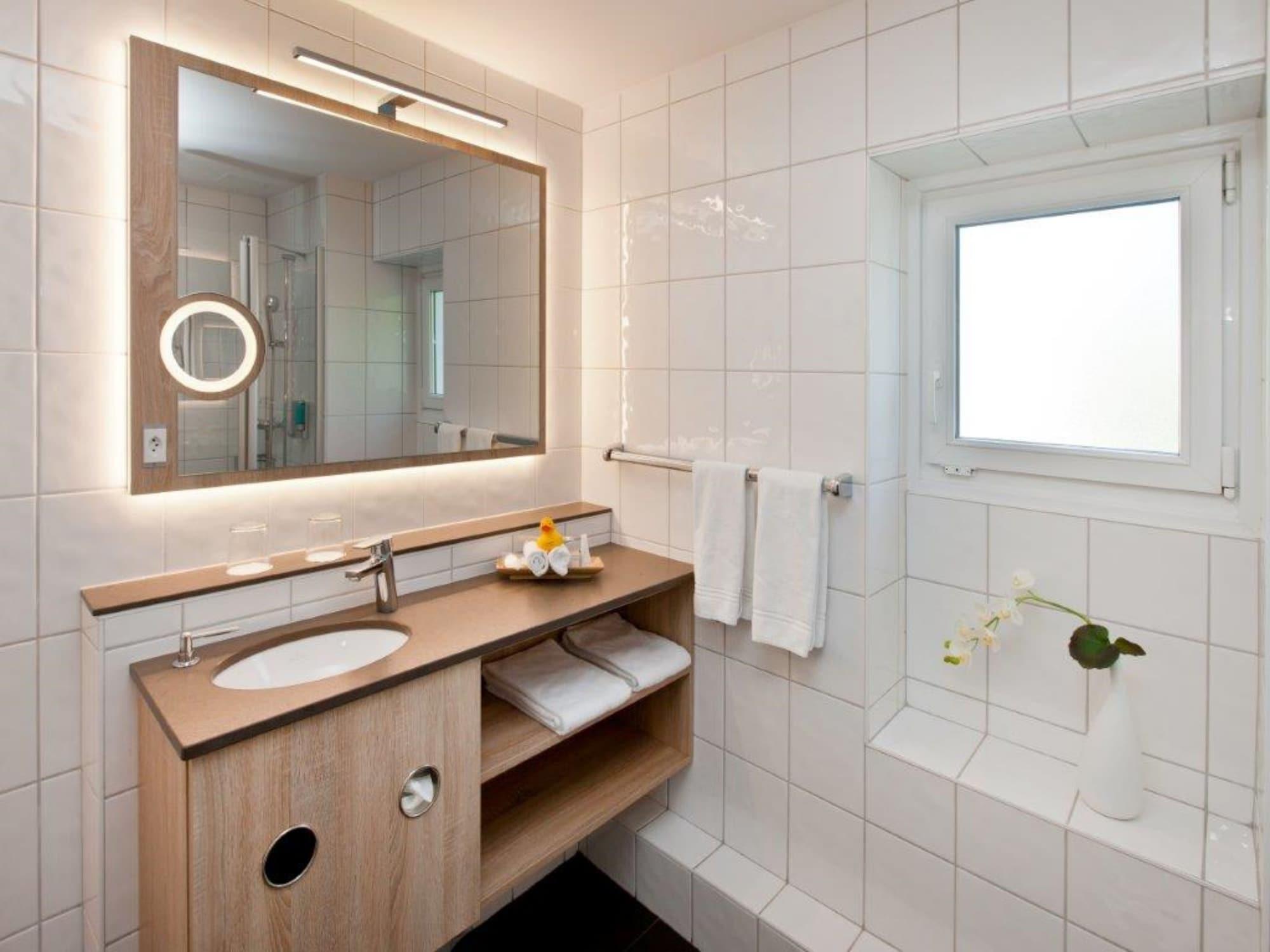 Hotel Spalentor - Ihr Sympathisches Stadthotel Basilea Esterno foto