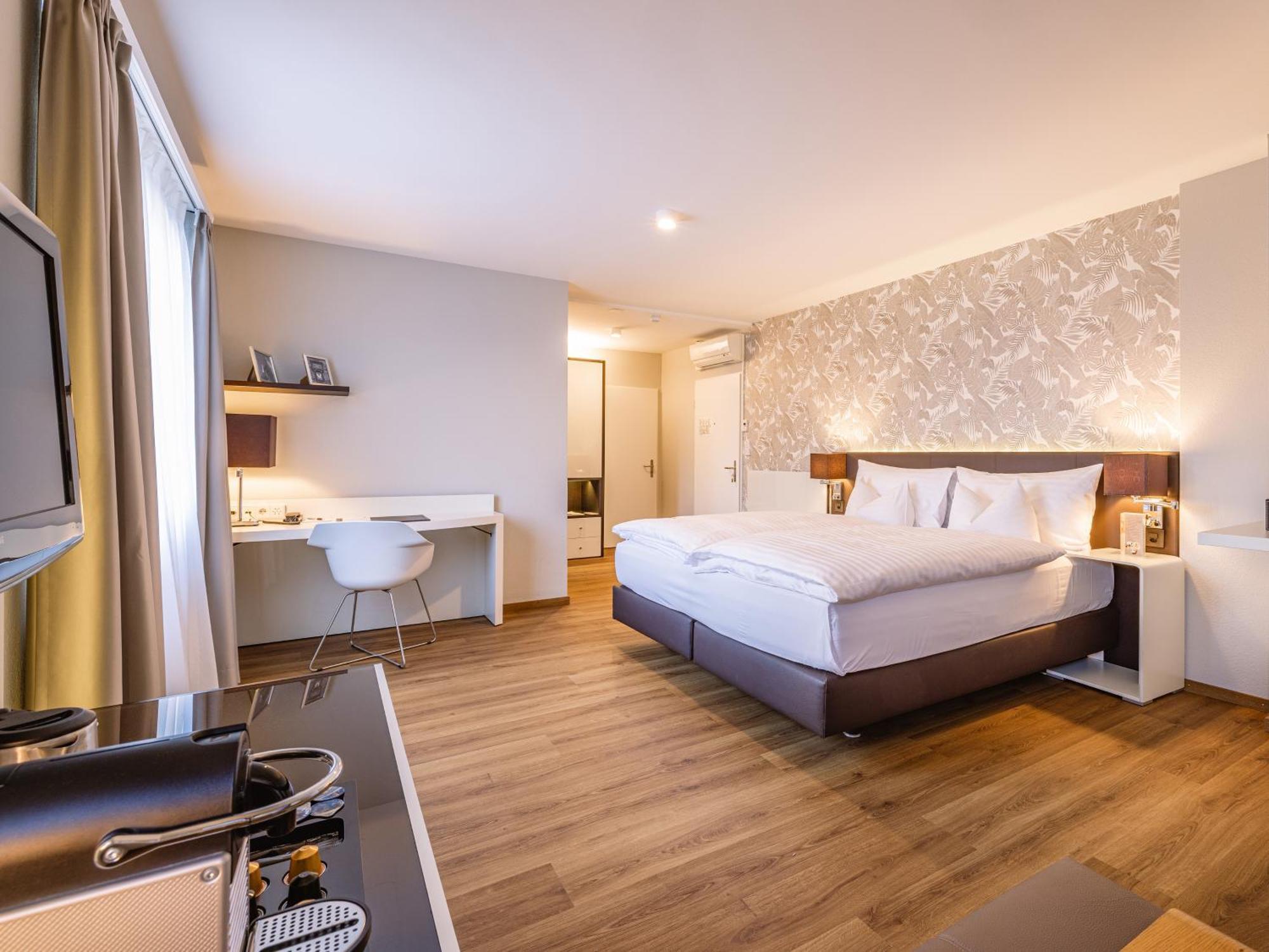 Hotel Spalentor - Ihr Sympathisches Stadthotel Basilea Esterno foto