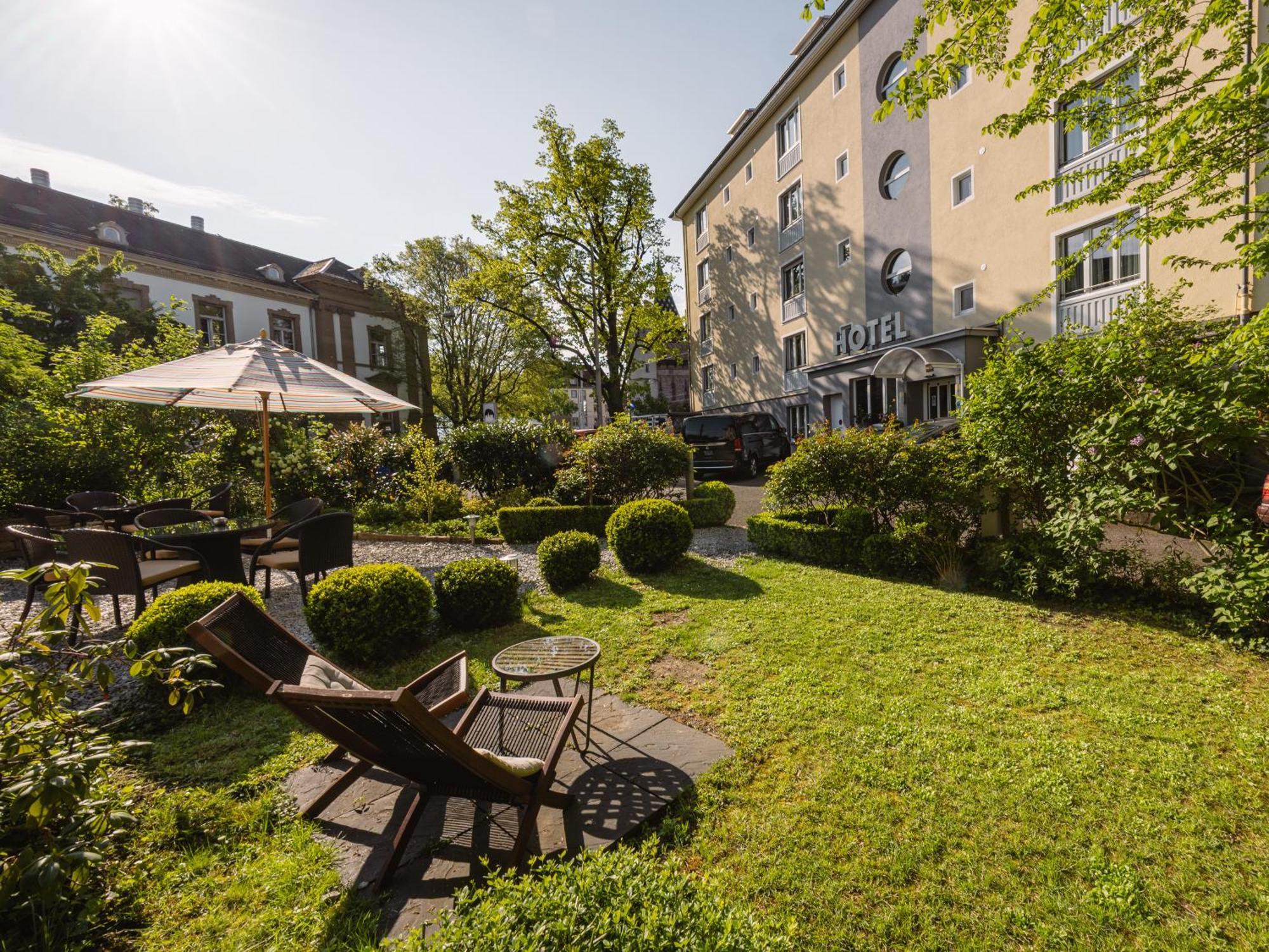 Hotel Spalentor - Ihr Sympathisches Stadthotel Basilea Esterno foto